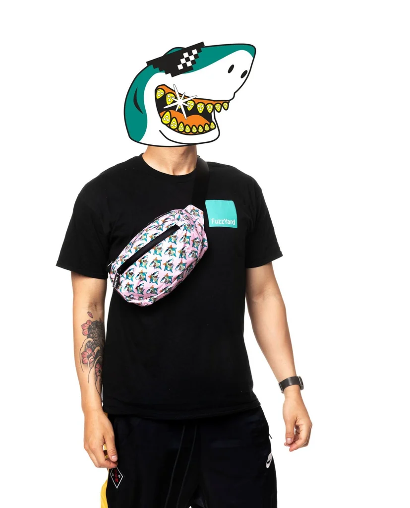 FuzzYard Jawsome Fanny Pack – Torba oko struka za šetnju pasa i mačaka - Image 3