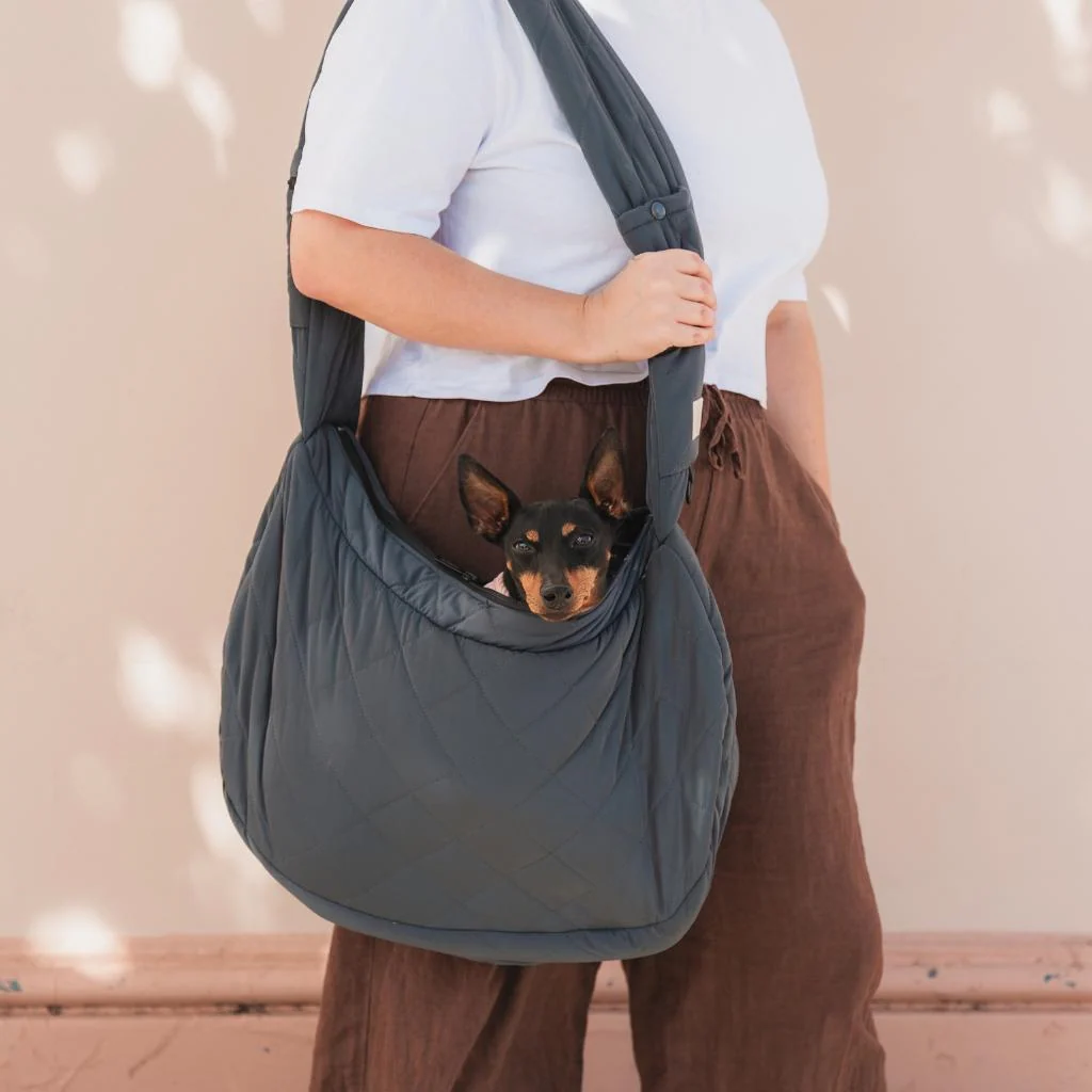 FuzzYard Life Quilted Sling Carrier torba za pse (Slate Grey) - Image 2